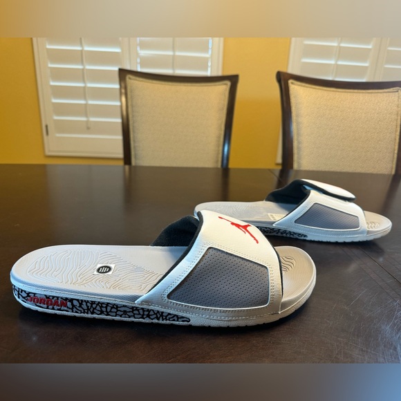 New Nike Air Jordan Hydro 3 White Cement Slides Sandals - Picture 5 of 13